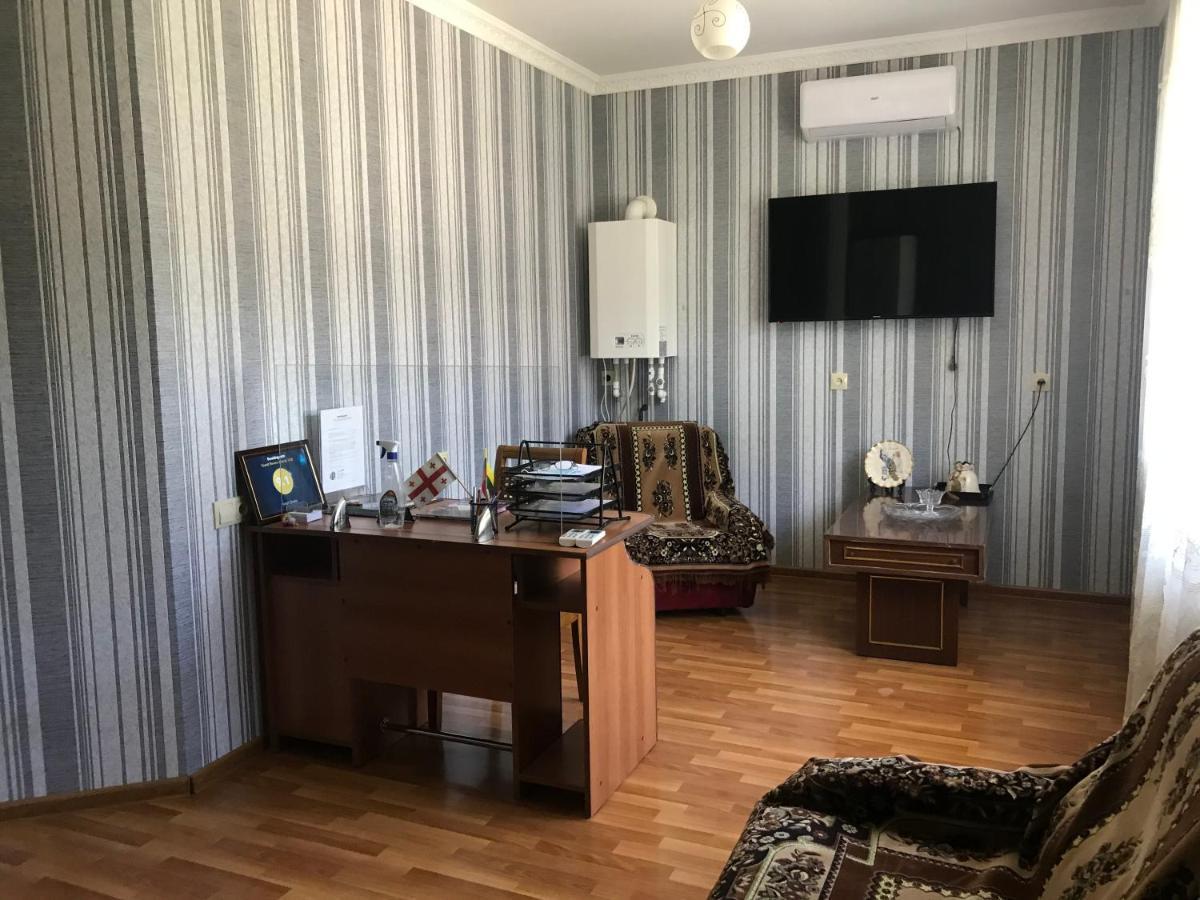 קוטאיסי Hotel Oniks מראה חיצוני תמונה