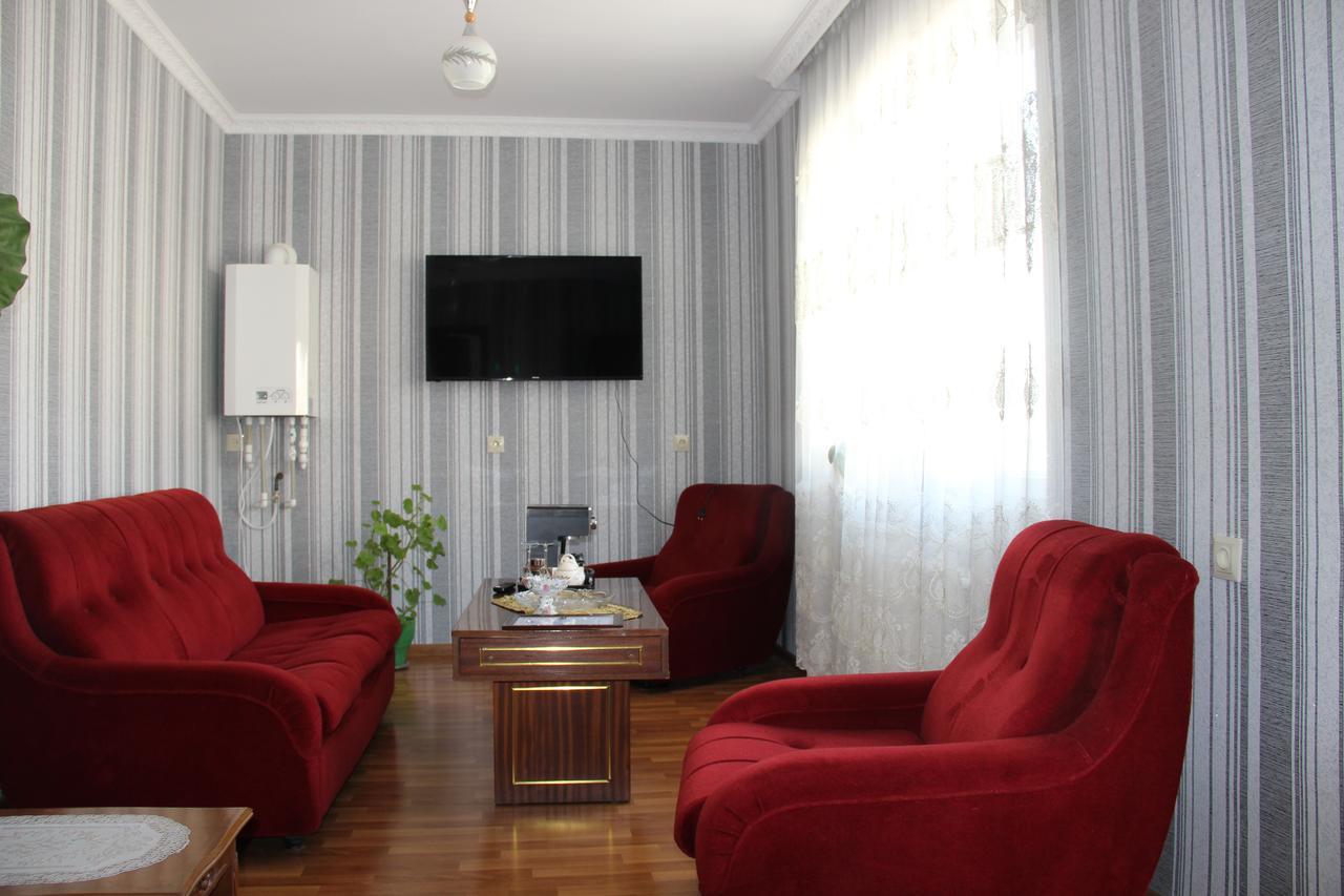 קוטאיסי Hotel Oniks מראה חיצוני תמונה